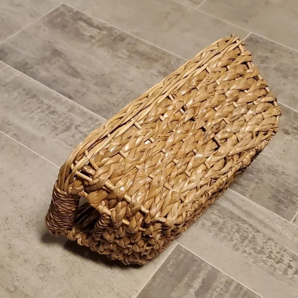 EUC Woven Thick SM Basket